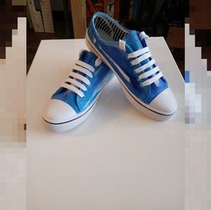 Lo Top canvas shoes